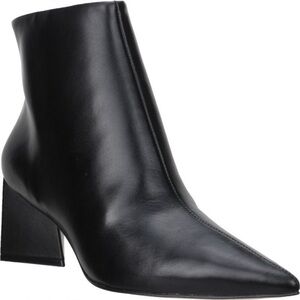 Carrano Claire Leather Bootie - Black